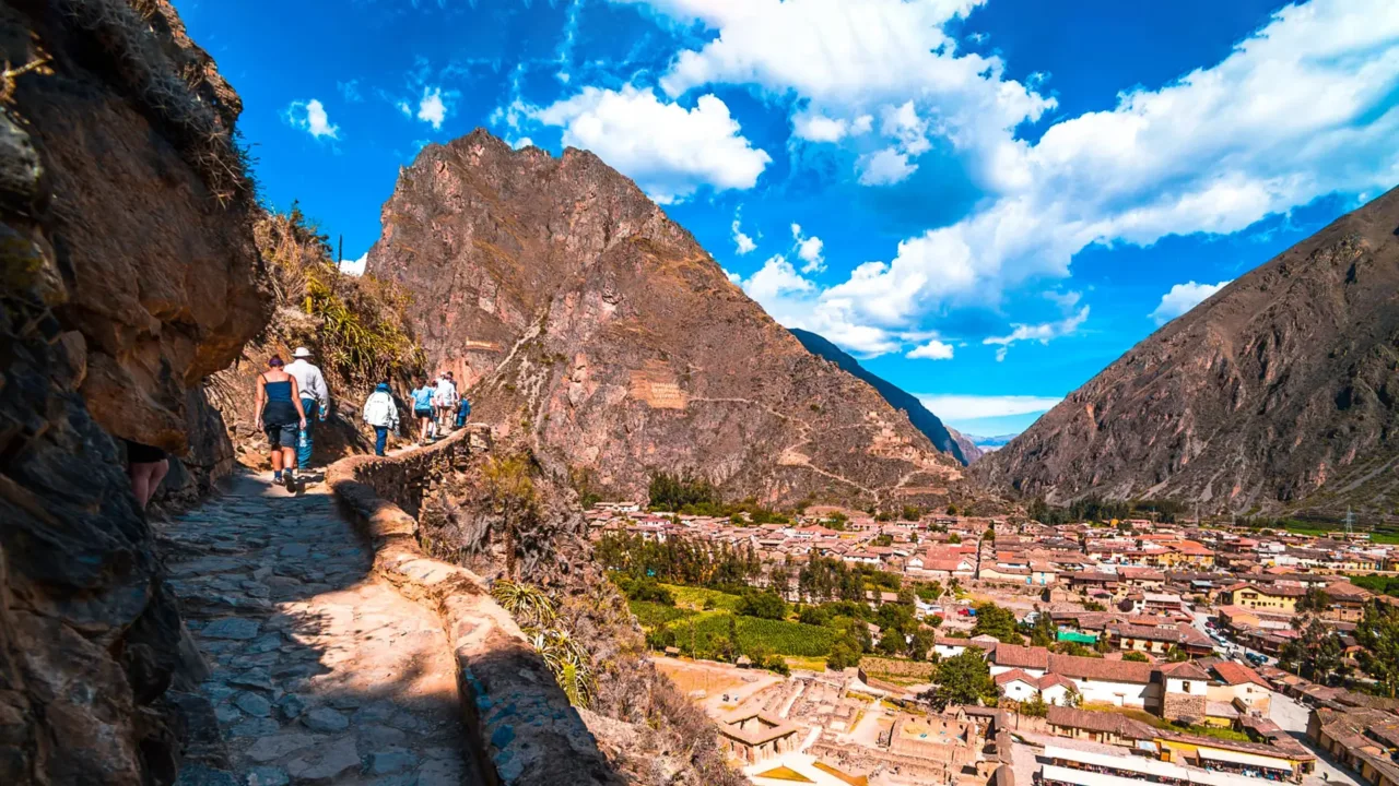 2-DAY MACHU PICCHU AND SACRED VALLEY
